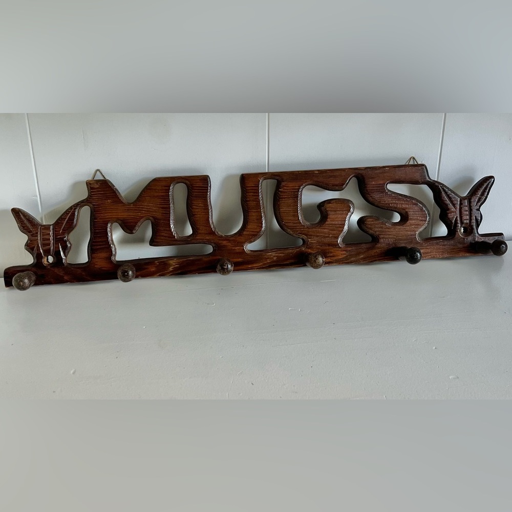 1970’s Vintage Mug Holder